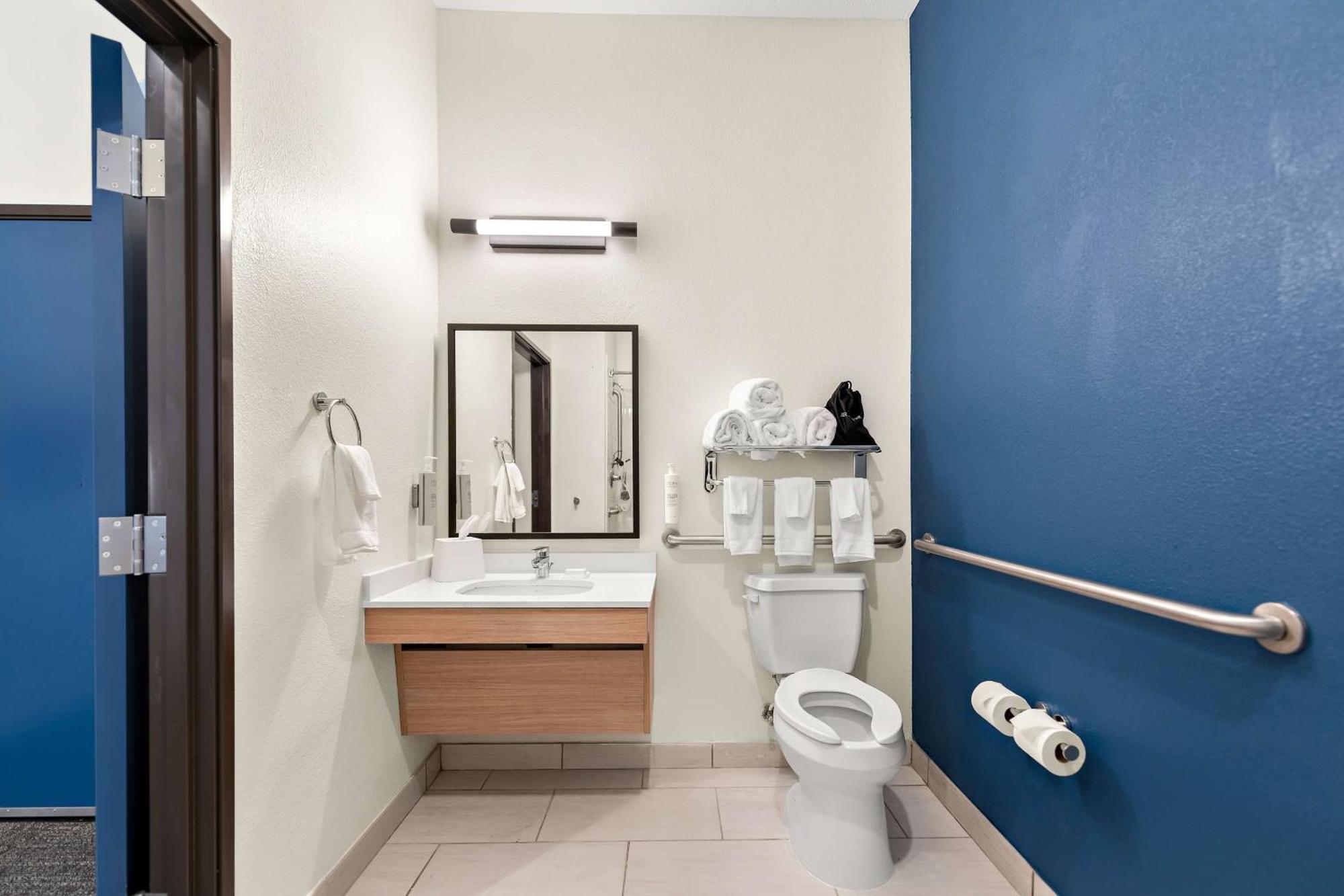 Spark By Hilton Mansfield Extérieur photo